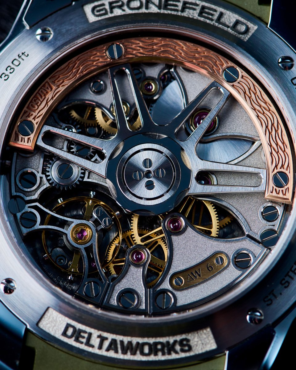 EuropeanWatchCo's tweet image. 🌊 When Dutch watchmaking meets extreme engineering. 🌊

The Grönefeld 1969 Deltaworks is more than a luxury sports watch, it’s a tribute to the Netherlands’ legendary Delta Works flood defense system and the resilience it represents. Crafted by Tim and Bart Grönefeld, this is…