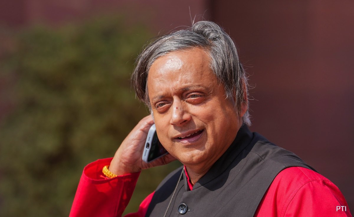 BhikuMhatre (@mumbaichadon) on Twitter photo Reportedly, .<a href="/ShashiTharoor/">Shashi Tharoor</a> was contacted by Comedian LoP Rahul Ghandy's office to speak in Parliament. But he declined, saying he considers Op Sindoor success & can't speak against National Interest.
CONgress still has some Nationalists & they're sidelined for this very reason. Reportedly, .<a href="/ShashiTharoor/">Shashi Tharoor</a> was contacted by Comedian LoP Rahul Ghandy's office to speak in Parliament. But he declined, saying he considers Op Sindoor success & can't speak against National Interest.
CONgress still has some Nationalists & they're sidelined for this very reason.