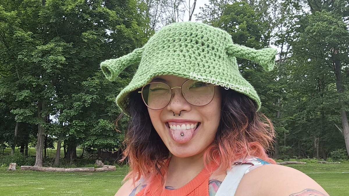 thecabbagecart's tweet image. Is a shrek bucket hat a shrecket hat? Or a shrucket hat?
I crocheted it and figured a name would come to me when i finished lmaooo