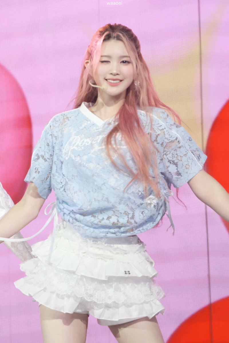waaoai11's tweet photo. 250727🌻

#Hearts2Hearts #하츠투하츠 #H2H #A_NA #에이나 #ANA https://t.co/fIzfErOHT2