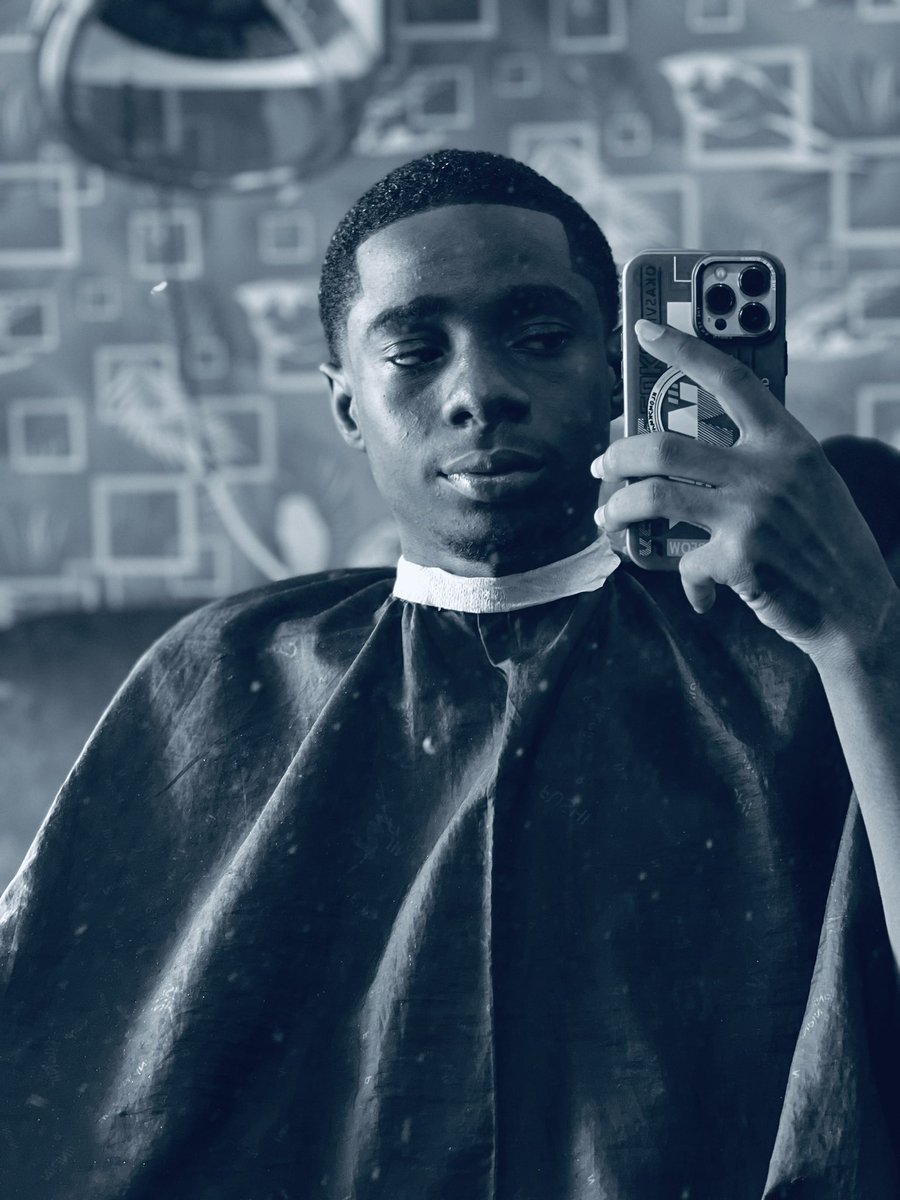Timini_7's tweet image. 💇‍♂️