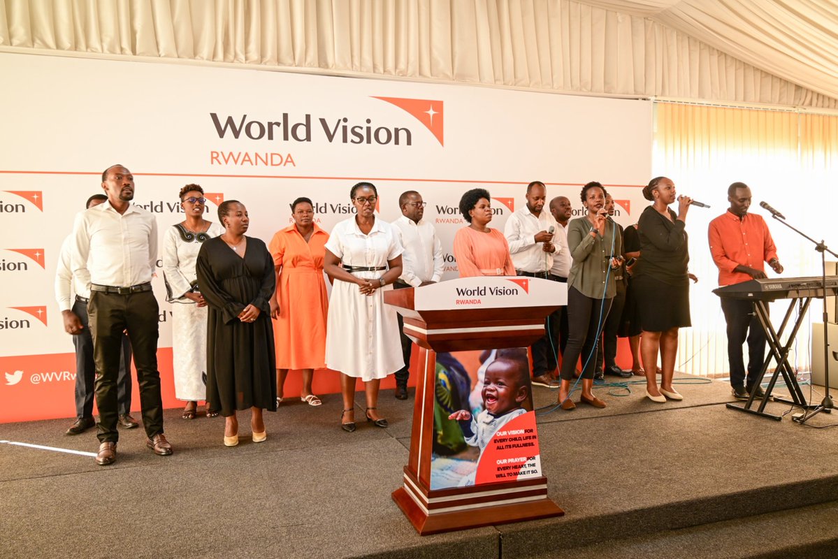 WVRwanda's tweet image. This morning, we hosted @WorldVision&apos;s Chief Field Operations Officer, @jb_kamate, who spoke to staff during the morning devotion. He urged staff to study God&apos;s word and reminded them of God&apos;s unchanging love in all seasons.