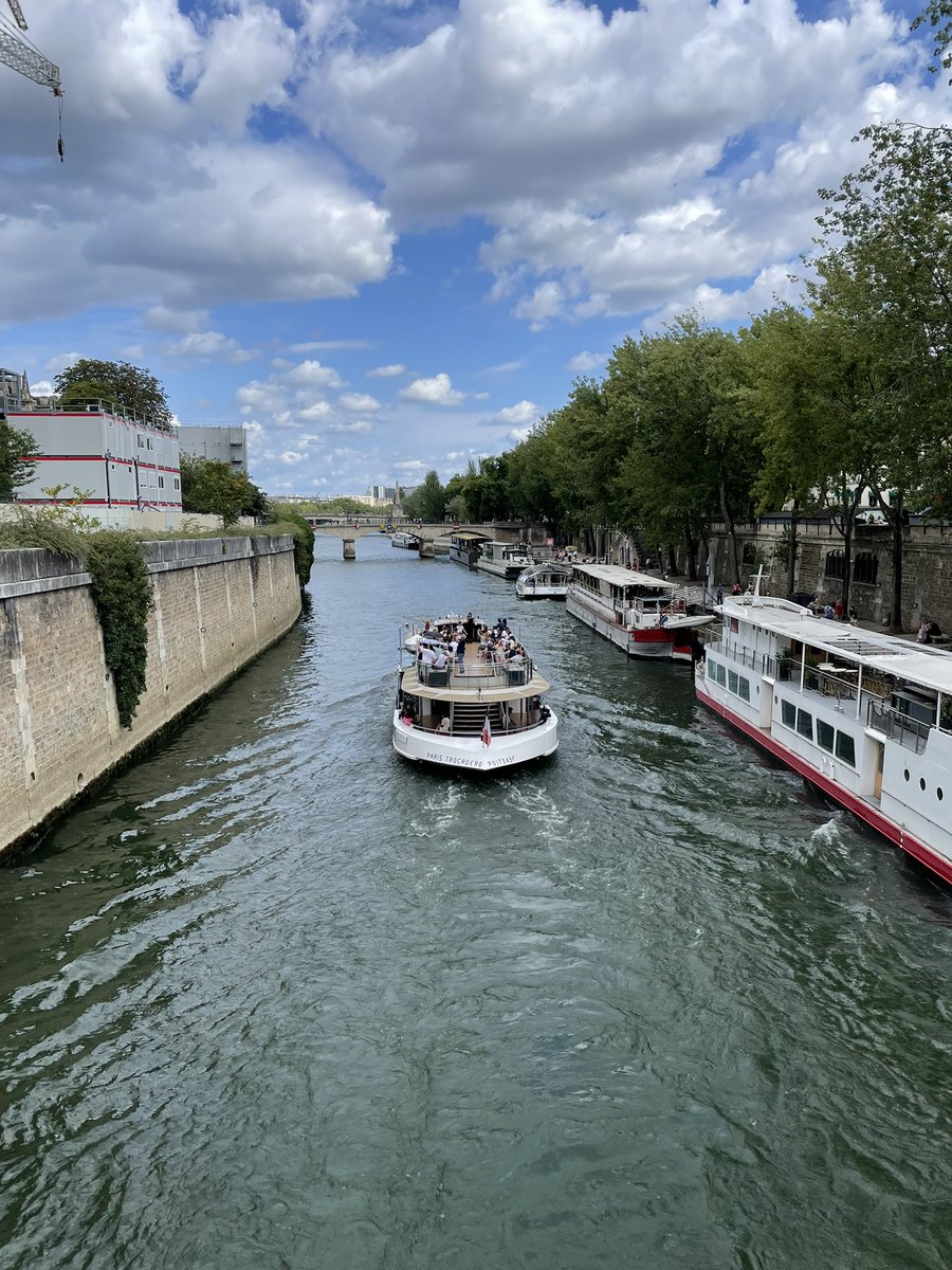 heykevinjohn's tweet image. 📍Paris