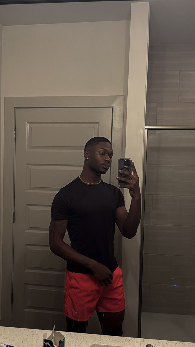 Thatguytaytay1's tweet image. 