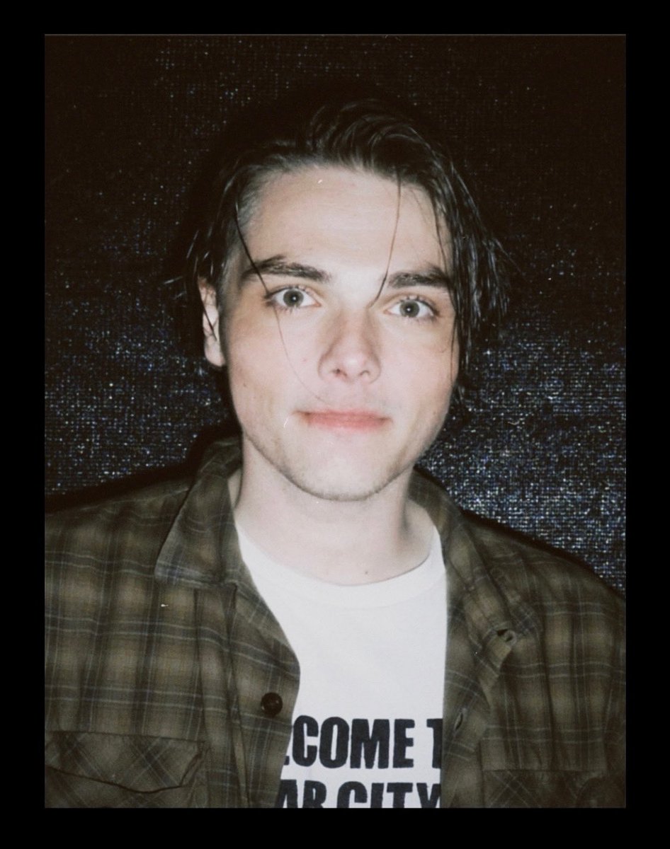 getupcow4rd's tweet image. i can&apos;t stop looking at this picture... he&apos;s so precious