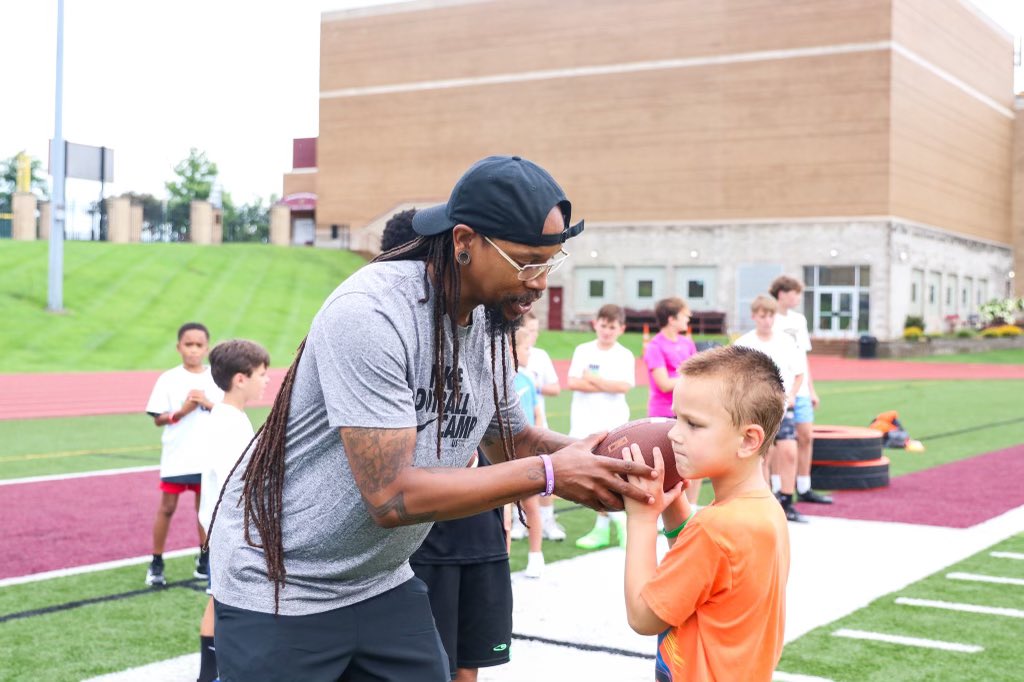 Nike Youth Development Camp 2025 was EPIC! 

You truly had to be there and experience the work and attention to detail on developing these young student athletes.

First and foremost, I give Honor to God for allowing this to be possible. Major S/o to my Queen Neysa Green for her