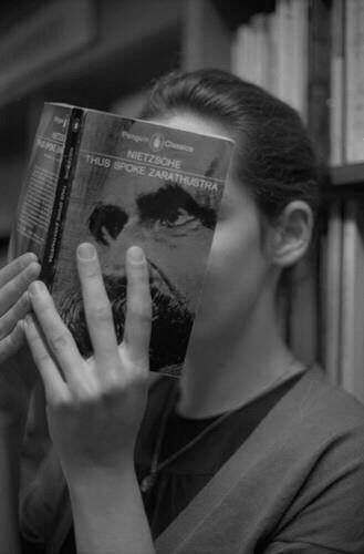 "Kutsal kitaplarda çokça adı geçen 'şeytan', gerçek dünyada size ahlak dersi veren bir yobazdan başka bir şey değildir."

—Nietzsche