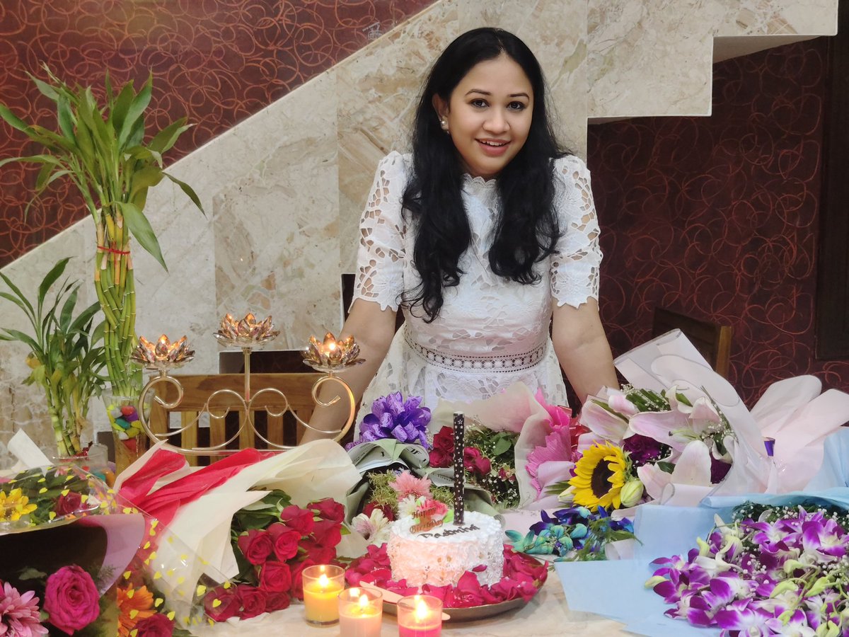 Pdmini_IAS's tweet image. Celebrating My Birthday 🎉🎉 
#lifegoals #happyme