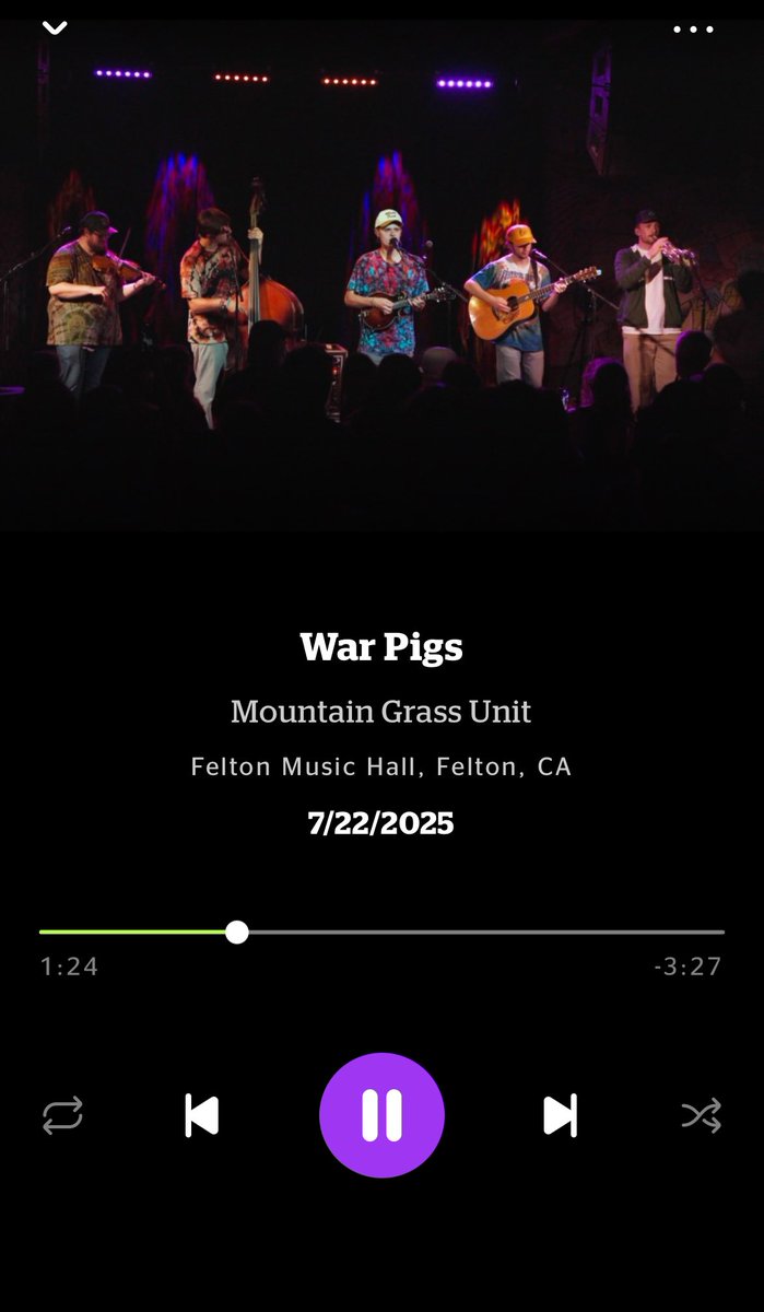 prezbread's tweet image. Mountain Grass Mondays #rockinwithpwez