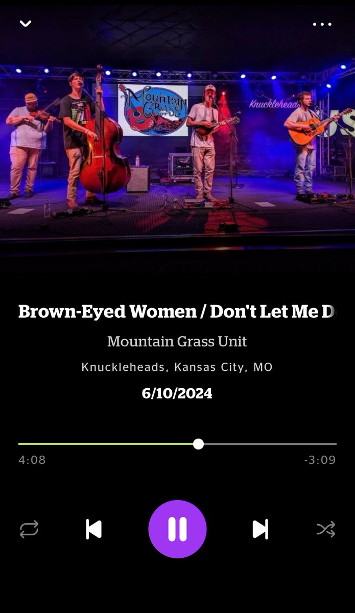 prezbread's tweet image. Mountain Grass Mondays #rockinwithpwez