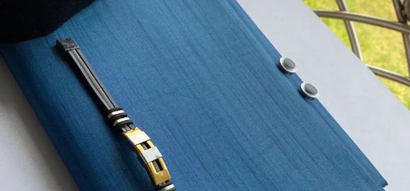 efbee_fabrics's tweet image. Stockish Irish wool. 

This fabric is very perfect for Senator wears. 

23K/4yards. 

Lagos.

Nationwide delivery.
