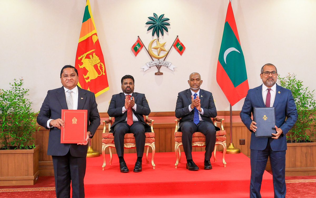 anuradisanayake's tweet image. I held productive bilateral talks with Maldivian President @MMuizzu today in Malé. We witnessed the exchange of key agreements, including MoUs on diplomatic training and mutual legal assistance, strengthening Sri Lanka–Maldives ties.