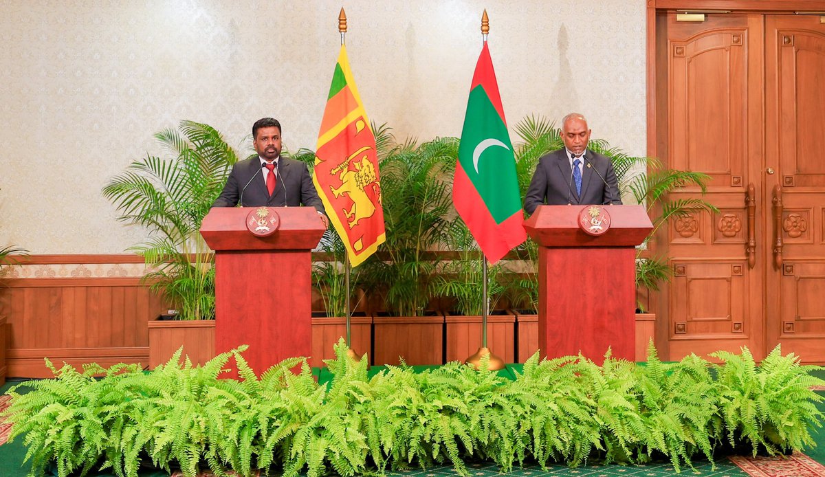 anuradisanayake's tweet image. I held productive bilateral talks with Maldivian President @MMuizzu today in Malé. We witnessed the exchange of key agreements, including MoUs on diplomatic training and mutual legal assistance, strengthening Sri Lanka–Maldives ties.