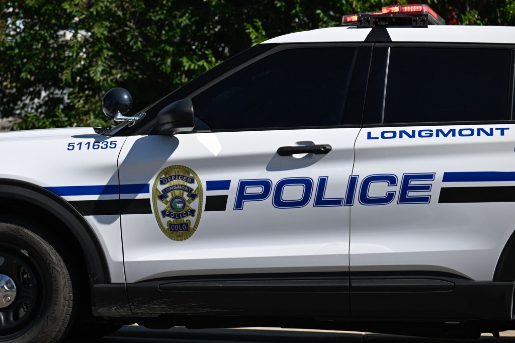 TimesCall's tweet image. Longmont police make hit-and-run arrest near Ninth Avenue and Main Street trib.al/t2PXBxY