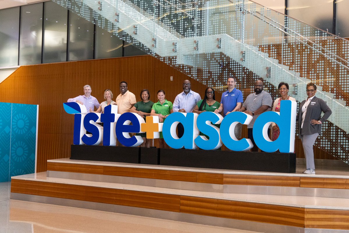 ⭐ Looking for passionate leaders to join the ISTE+ASCD Board!! ⭐
ISTE+ASCD is seeking dedicated, innovative leaders to serve on the Board of Directors. If you know someone who would make an amazing Board Member, we want to hear from you!
🔗 hubs.li/Q03z60sN0