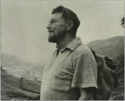 LiteraryVienna's tweet image. „I have no house only a shadow. But whenever you are in need of a shadow, my shadow is yours.“

Malcolm Lowry
* July 28, 1909