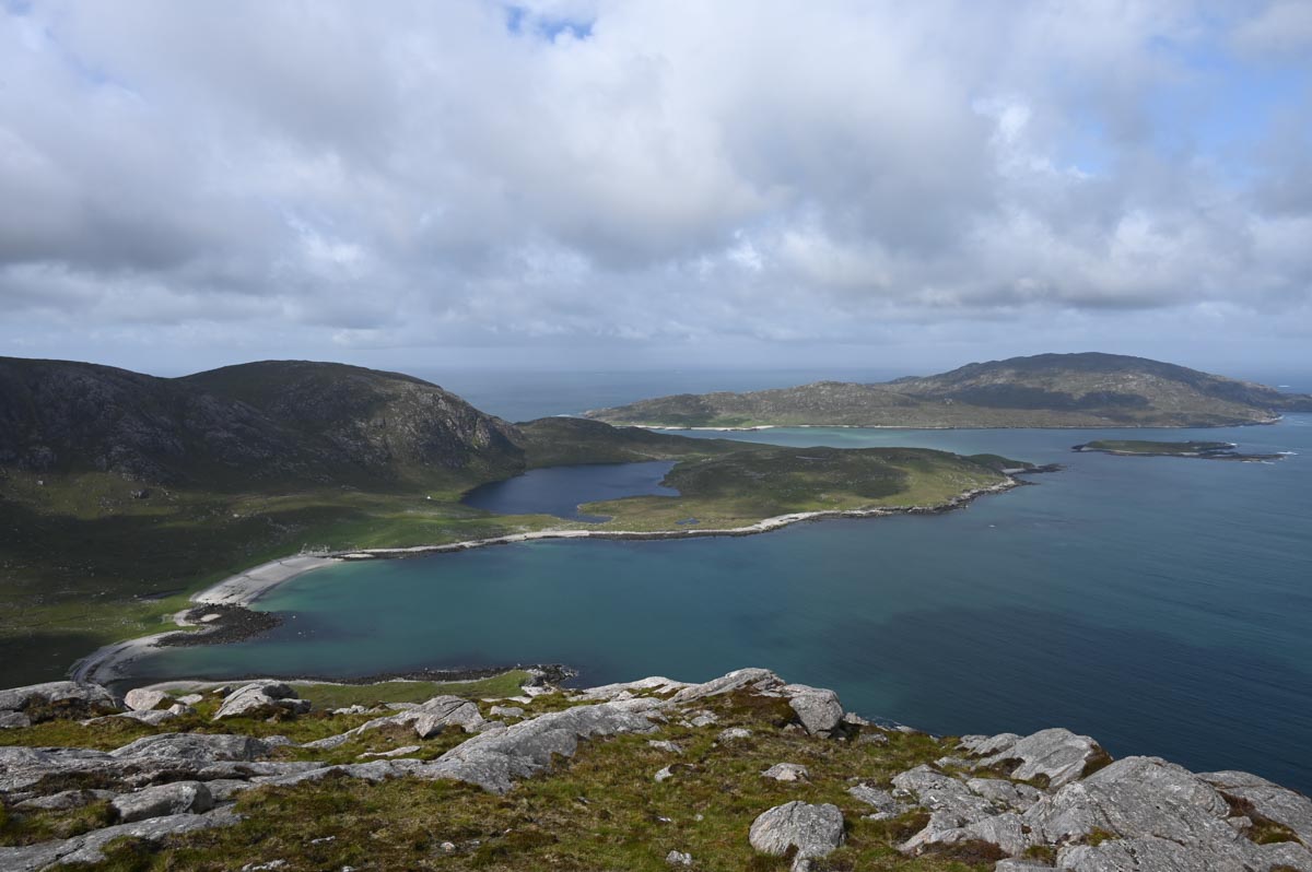 Spurtle284's tweet image. A high round of Loch a' Ghlinne, Harris. 6th June 2025.
kinleyhazel.wordpress.com/2025/06/06/a-h…