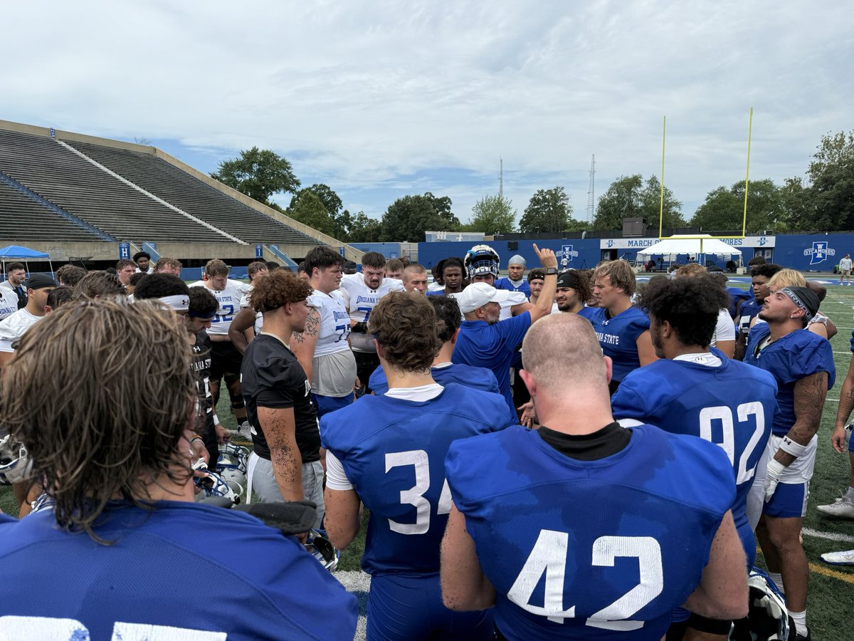 pughgrant's tweet image. First day of camp is in the books for Indiana State Football.
We check in with the Sycamores tonight at 6pm.