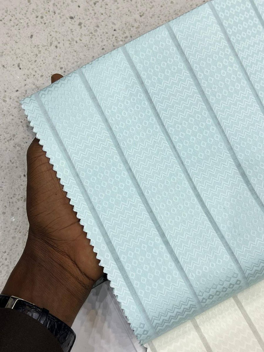 efbee_fabrics's tweet image. @efbee_fabrics is your destination for High-Quality Fabrics. 

SBS ESSENCE.

65K/5yards. 

Lagos.

Nationwide delivery.