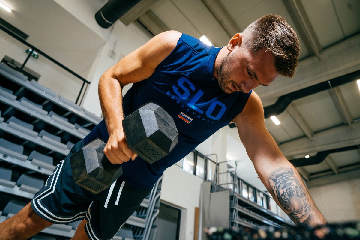 Siggyv's tweet image. The Mavs trading Luka might&apos;ve been the best thing for Luka in the end. Who knows if he would&apos;ve been as motivated to get in shape like this.