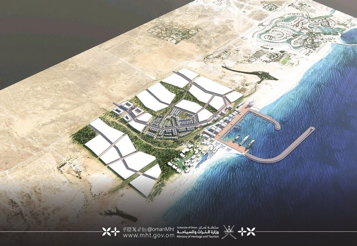 OmanMHT's tweet image. في إطار خطة الوزارة لتطوير محافظة ظفار تم الإعلان عن مشروع جديد لإنشاء مجمع سياحي متكامل في منطقة جنوف بولاية صلالة
، يُعدّ من المشاريع المميزة في قطاع السياحة من حيث الموقع والمكونات.
التفاصيل: mht.gov.om/news/461
#تراث_وسياحة