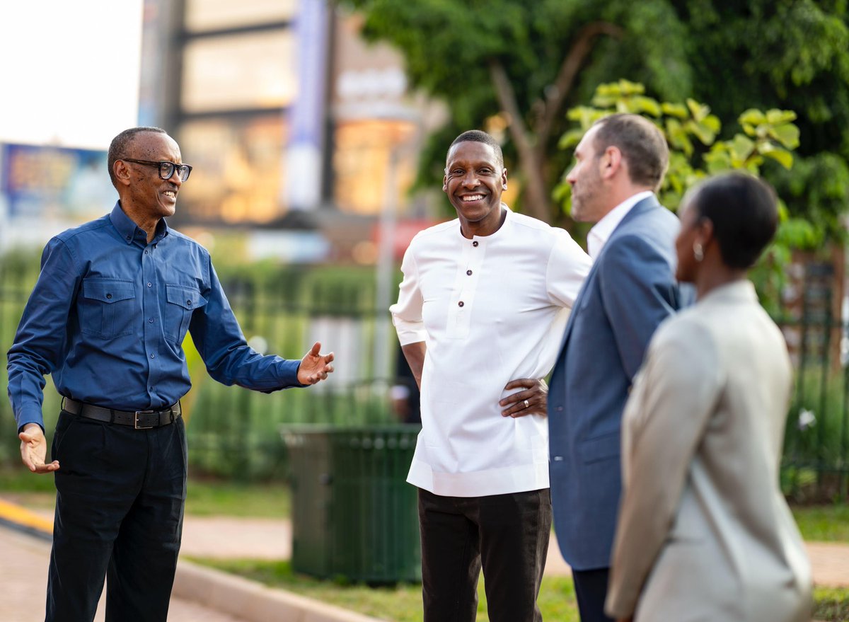 DOMAGENCYLtd's tweet photo. President Kagame has arrived at Zaria Court where he joined Masai Ujiri, co-founder of @GiantsofAfrica Andrew Feinstein, Managing Director of Zaria Group and other stakeholders for the official unveiling of the Zaria Court facilities. 
#DomaNewsLive https://t.co/5YKN5QMjTQ
