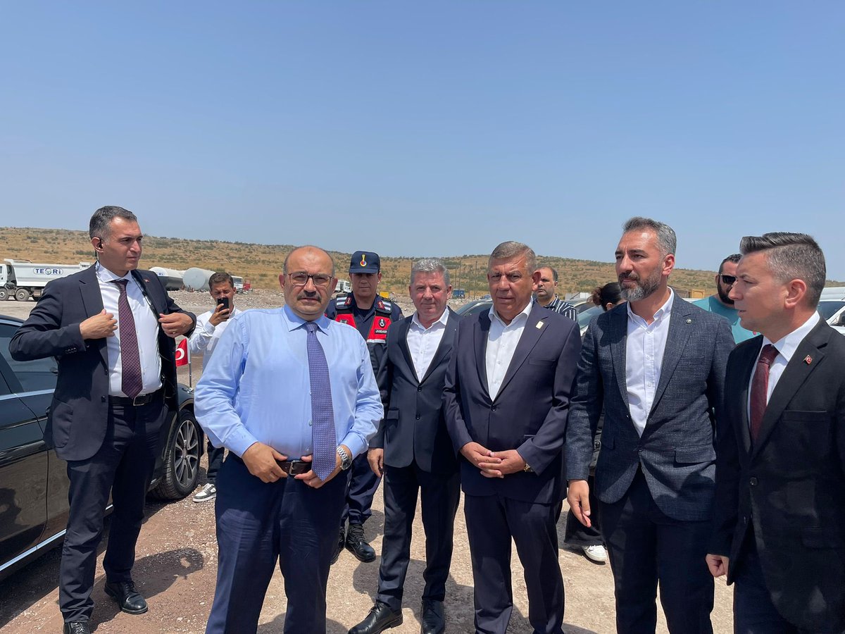 Gönen Tarıma Dayalı İhtisas Sera Organize Sanayi Bölgesi’nde (TDİOSB), 28 Temmuz 2025 Pazartesi günü bir bilgilendirme toplantısı düzenlendi. Toplantıya Yönetim Kurulu Başkanımız İsmail MUTLU katılım sağladı.