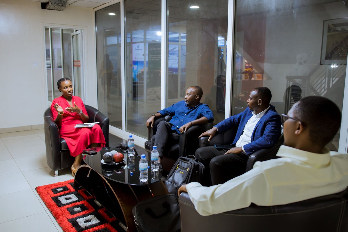 ktpressrwanda's tweet image. Meet the panelist for the #EdtechMonday July Edition youtube.com/live/2j_2rGqhY…
@rwictchamber
@MastercardFdn
#YoungAfricaWorks #RwandaEducation