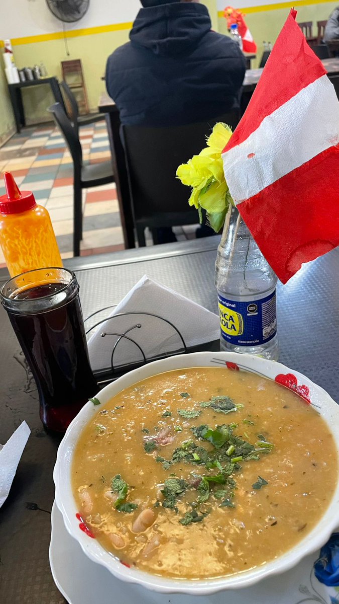 zenozain_carlos's tweet image. Este año se festeja diferente el 28 de julio, ya sin el viejo, pero con una sopa chambar, un seco de carne y una chicha morada, salud ! 🇦🇷🇵🇪
En un ratito a la oficina y a la tarde noche las reuniones políticas, después les chusmeo qué me entero
#BuenLunes
#28deJulio