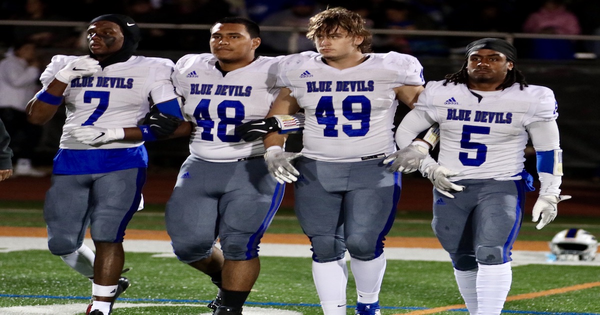 Timothy “EDGYTIM” OHalloran (@edgytim) on Twitter photo Brand New: Warren Township <a href="/wthsfb/">WTHS Blue Devil FB</a> has become one of the elite powers in 8A. Can the Blue Devils get past the 8A bullies this fall on3.com/sites/edgy-tim… <a href="/Aar0n_stew/">Aaron Stewart</a> <a href="/jordanellis_73/">Jordan Ellis</a> Brand New: Warren Township <a href="/wthsfb/">WTHS Blue Devil FB</a> has become one of the elite powers in 8A. Can the Blue Devils get past the 8A bullies this fall on3.com/sites/edgy-tim… <a href="/Aar0n_stew/">Aaron Stewart</a> <a href="/jordanellis_73/">Jordan Ellis</a>