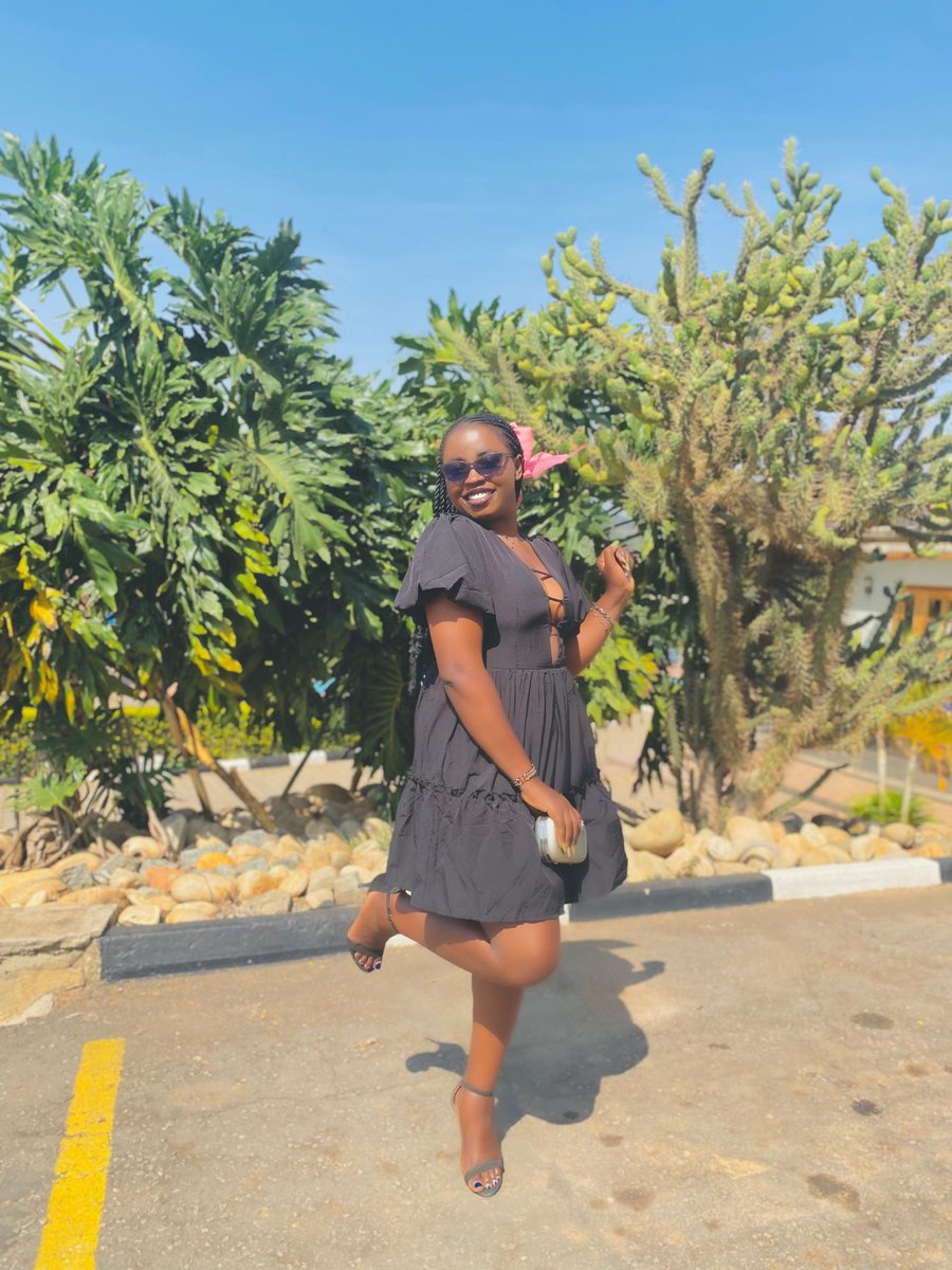 fynRuthie's tweet image. Call me the last thing you bought today 🥰😩
