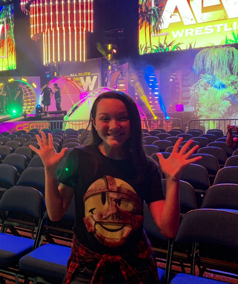ItsIzzyMania's tweet image. Achievement Unlocked!🔓
6 years ago, I went to the Ocean Center as a fan. Fast forward to 6 years later….I went there as a pro wrestler and had a match!
Thank you @WrestlingAtomic and all the fans who came out to support! 🩵
