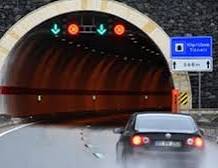 06hasanturker's tweet image. ŞİRİN için Dağ delen FERHAT dillerden düşmedi
Hizmet aşkıyla delinmedik DAĞ 
Açılmayan TÜNEL bırakmayan 
Sayın Cumhurbaşkanımızın;
KIYMETİ BİLİNMEDİ 

&quot; Bir şarkısın sen ömür boyu sürecek,
Dudaklarımdan ömrümce düşmeyecek &quot;

ALLAH SAĞLIĞINA SAĞLIK 
ÖMRÜNE ÖMÜR KATSIN REİS ♥️…