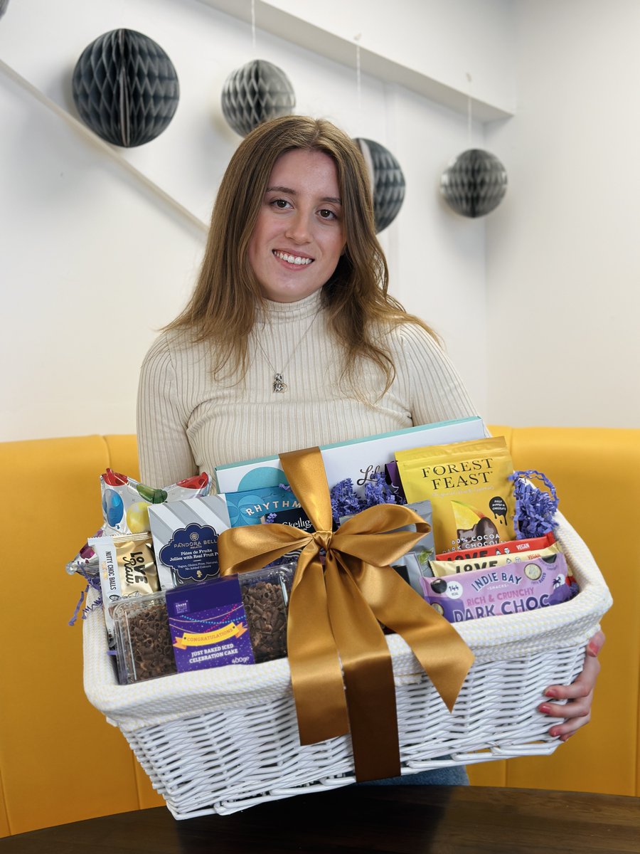 Baskets Galore tweet media