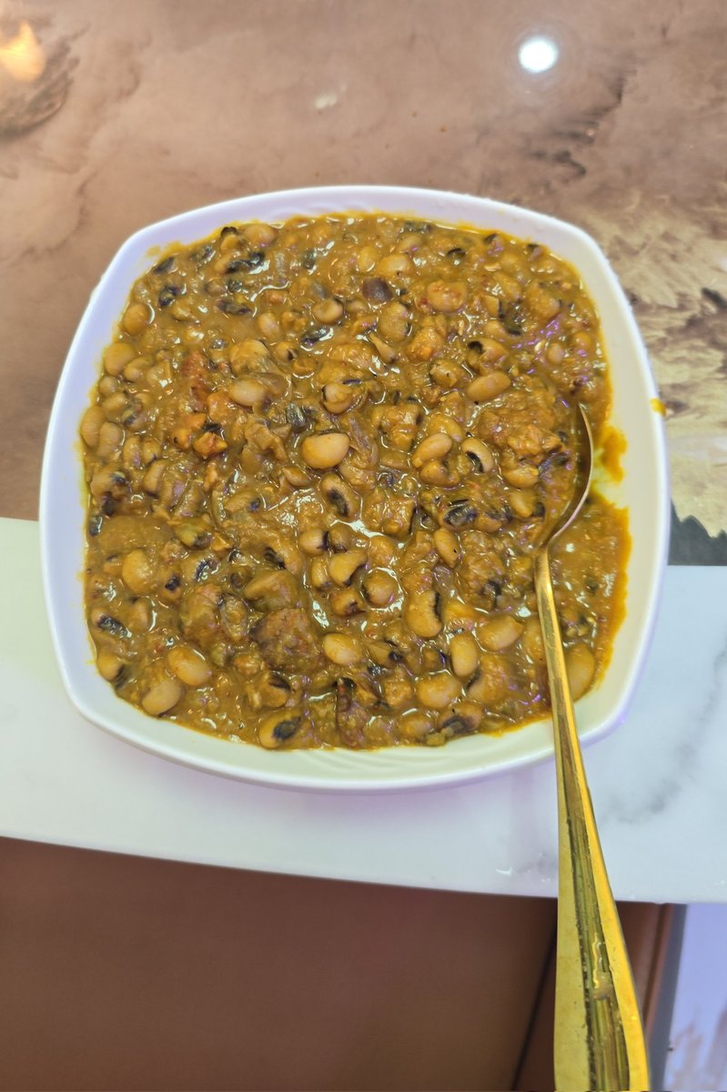 jujupunter's tweet image. You go lick under of plate @Ekitipikin 
I too good 💯