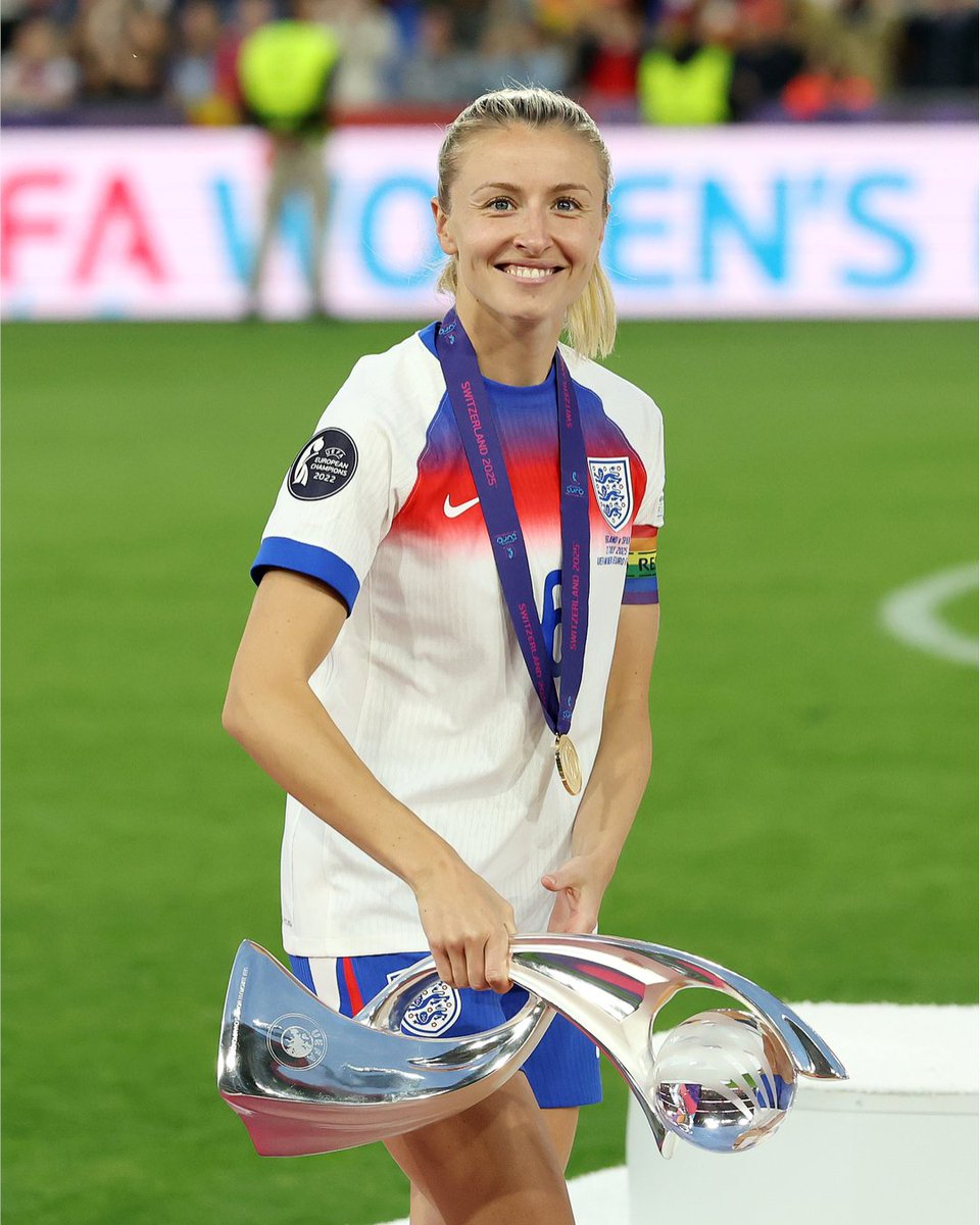 2022 🤝 2025

Captaining the Lionesses to European glory on home and foreign soil 🫡
