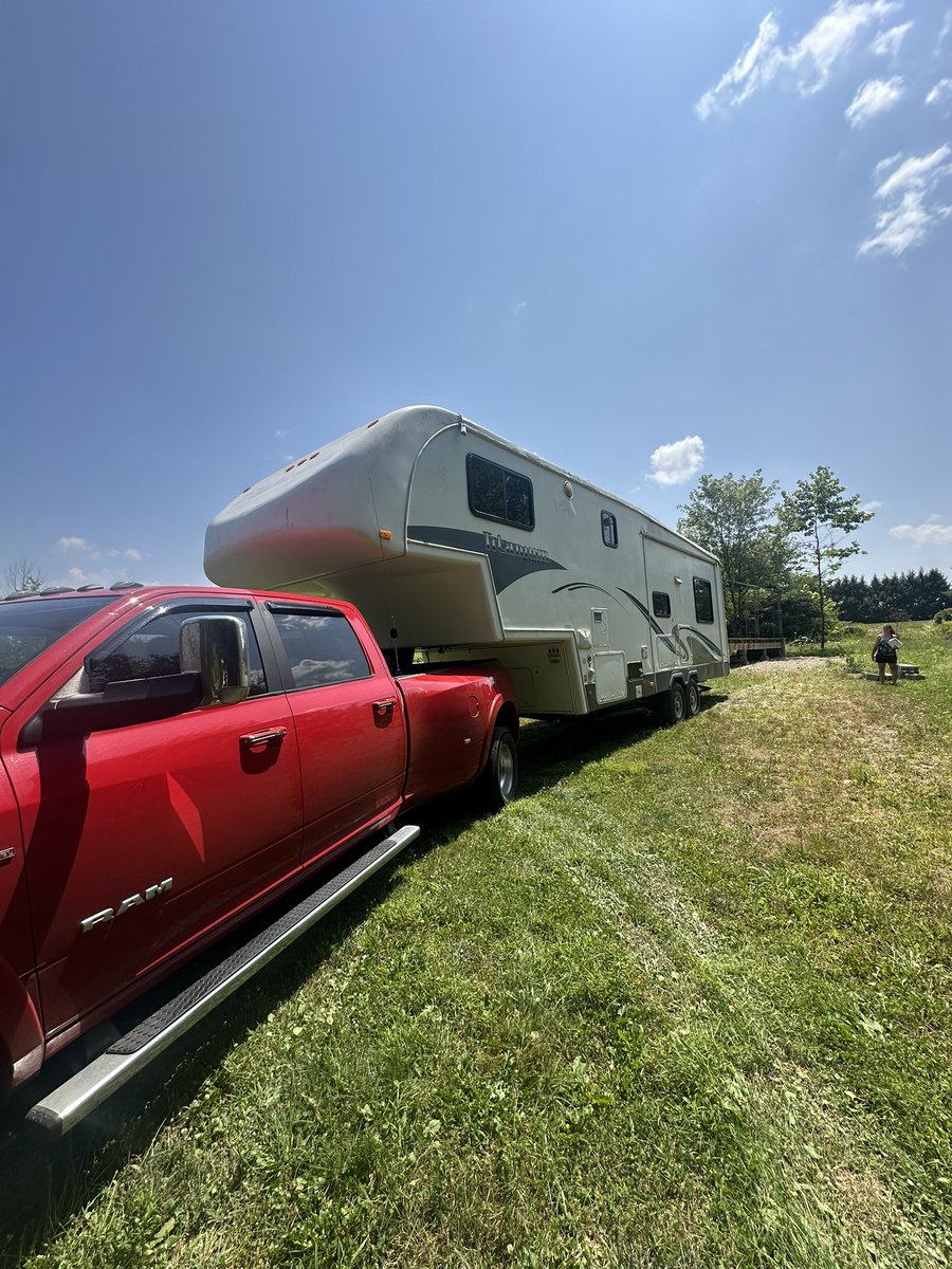Chris Hall, Y'all (@chrishallwx) on Twitter photo We are on our way from Vermont to North Carolina with this beautiful fifth wheel. ❤️
<a href="/EmergencyRv/">EmergencyRV</a> We are on our way from Vermont to North Carolina with this beautiful fifth wheel. ❤️
<a href="/EmergencyRv/">EmergencyRV</a>