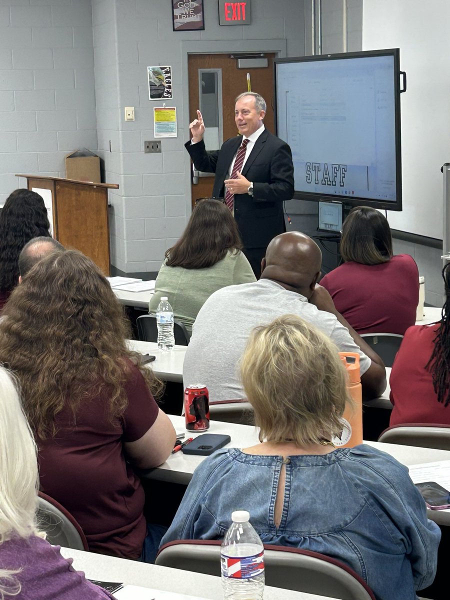 Horn Lake High School (@eagleshlhs) on Twitter photo Thank you <a href="/cory_uselton/">Cory Uselton</a> for speaking to our teachers this morning. We are getting ready for another great year at HLHS! #famiHLy 🦅#TeamDCS Thank you <a href="/cory_uselton/">Cory Uselton</a> for speaking to our teachers this morning. We are getting ready for another great year at HLHS! #famiHLy 🦅#TeamDCS