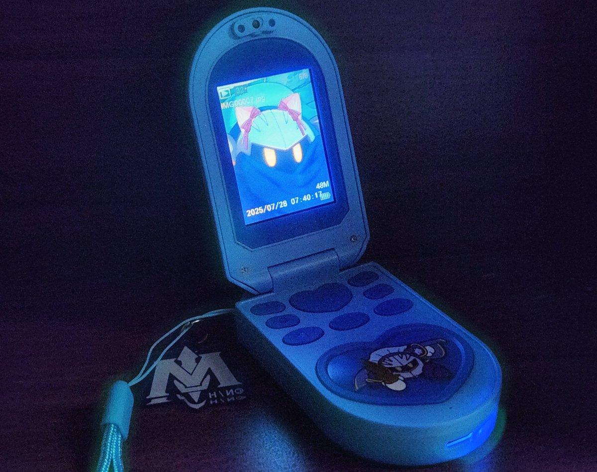 この玩具、良い……💙