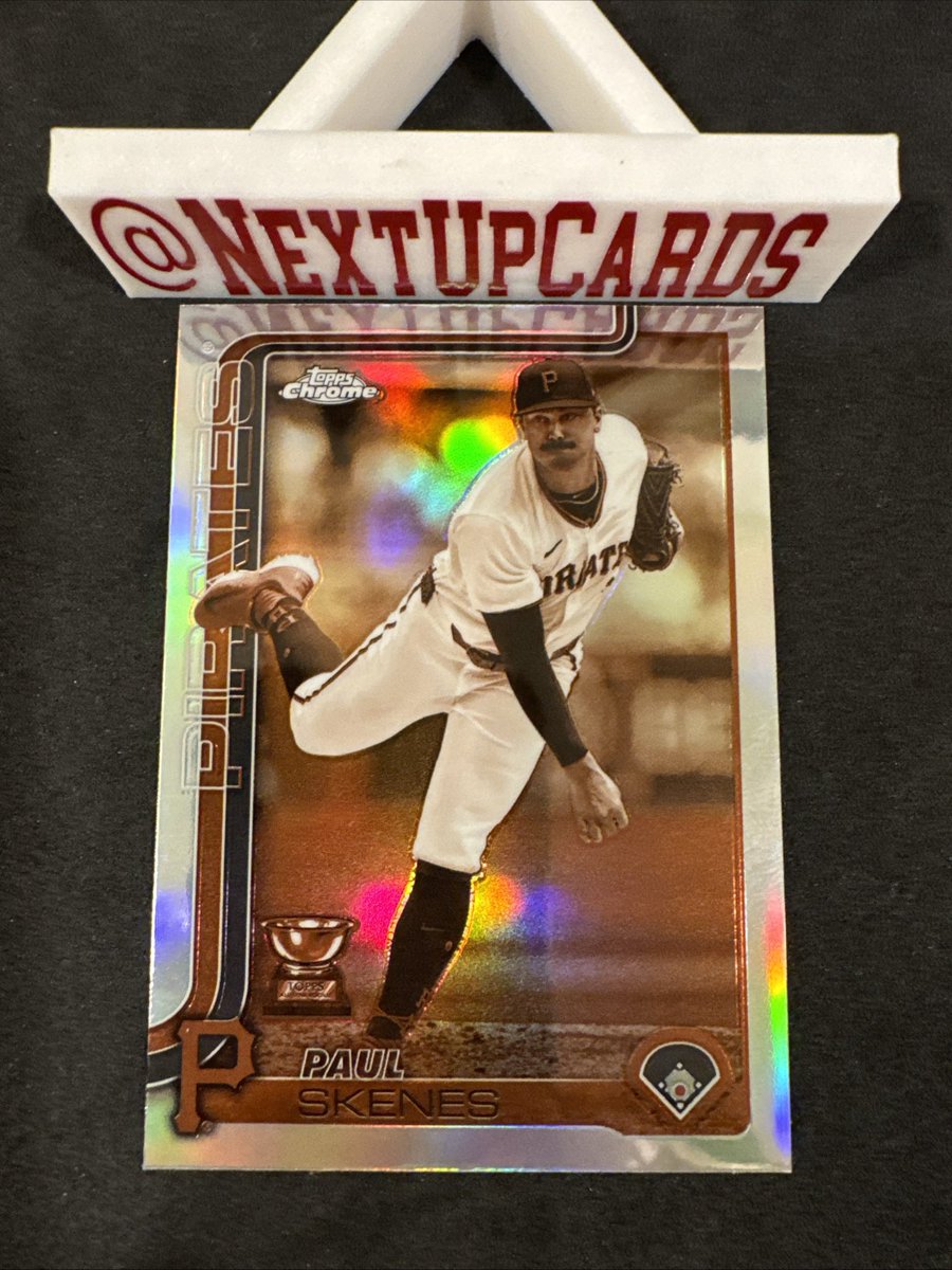 NextUpCards's tweet image. Check out NextUpCards ebay.us/m/qamUfo #eBay via @eBay
Great Cards! Sale going on #Again
#mlb #LeBronJames #nba #NFL @DFSMojoman @cardboardbst