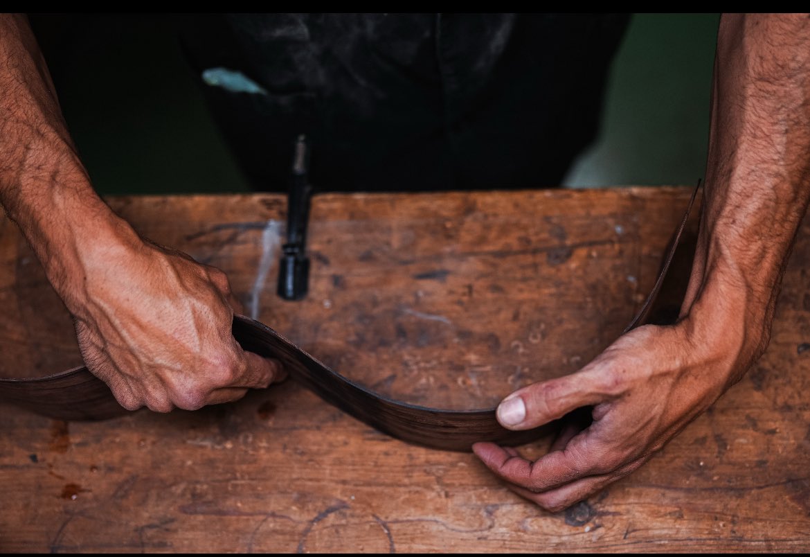 Marta Nieto Novo (@marta__nn) on Twitter photo La Consejera <a href="/blondieconomics/">Rocío Albert</a> visita el taller de Guitarras Ramírez, empresa artesana con más de 140 años de trayectoria en la <a href="/ComunidadMadrid/">Comunidad de Madrid</a>
Reforzamos el apoyo a pymes y autónomos del sector artesano para q puedan seguir innovando y promocionando sus oficios
#artesania La Consejera <a href="/blondieconomics/">Rocío Albert</a> visita el taller de Guitarras Ramírez, empresa artesana con más de 140 años de trayectoria en la <a href="/ComunidadMadrid/">Comunidad de Madrid</a>
Reforzamos el apoyo a pymes y autónomos del sector artesano para q puedan seguir innovando y promocionando sus oficios
#artesania