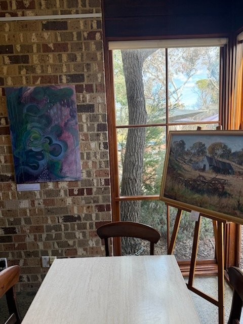 Capital Wines tweet media