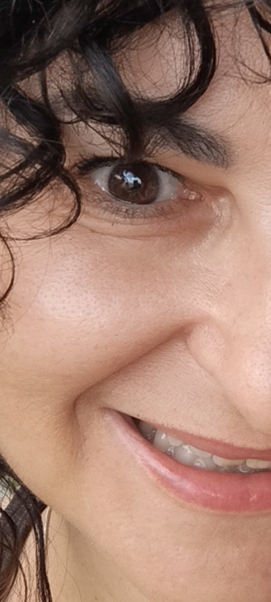 Bon dilluns d'ulls.....amb menys ganes de anar a cuidar vaques...😅 El Mar ajuda! Avui no ha pogut ser...potser demà 😜😘