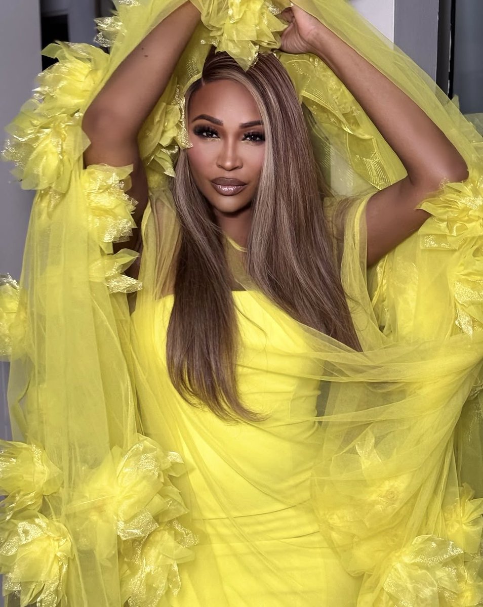 TheRhoaTalk's tweet image. Cynthia shares an alternative look for the #RHOA Season 16 reunion.
