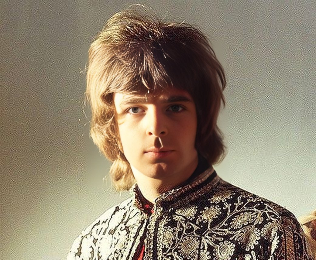 Budijoly's tweet image. #Efemérides del #Rock
El 28 de julio de 1943 nace Rick Wright, co-fundador de Pink Floyd desde que era Sigma 6 en 1964. Tecladista, vocalista y compositor.
Murió el 15 de septiembre de 2008.

Escucha share.google/jl7zSEhPaE0UmF…