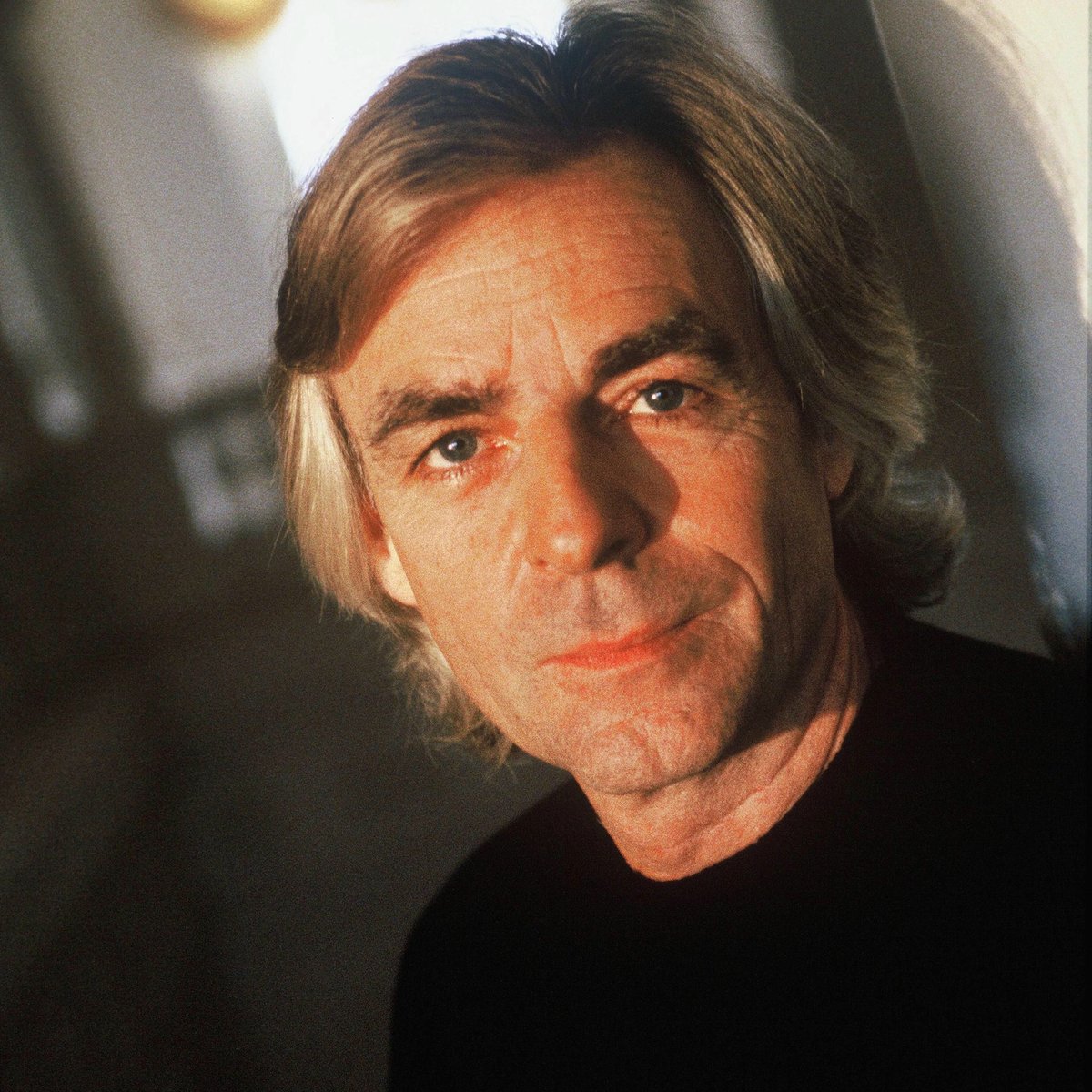 Budijoly's tweet image. #Efemérides del #Rock
El 28 de julio de 1943 nace Rick Wright, co-fundador de Pink Floyd desde que era Sigma 6 en 1964. Tecladista, vocalista y compositor.
Murió el 15 de septiembre de 2008.

Escucha share.google/jl7zSEhPaE0UmF…