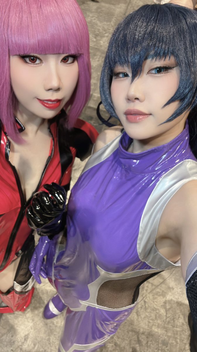 アサギは次に何が起こるか知らないようだ...😈🫡
Asagi💜 <a href="/LiEcosplay/">Li.E</a> 
Oboro❤️ <a href="/Kagimo4/">Kagimo❤️</a>

#おぼろ #oboro #朧 #対魔忍rpg #対魔忍rpgx #対魔忍 #對魔忍 #対魔忍action #TaimaninSeries #cosplay #アクション対魔忍 #IgawaAsagi #asagiigawa #井河アサギ #井河淺蔥 #HKACG2025