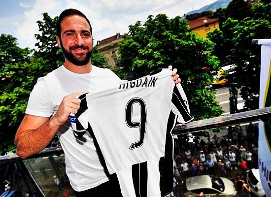 NicoFernandezBB's tweet image. 📅 Las #efemérides del 28/7 👇

🚂 Se fundó #Ferro
🎩 Adolfo #Pedernera debutó en #River
🔙 El "Charro" #Moreno volvió al "Millo"
🎂 Nació @TroglioPedro
🇮🇹  #Ortega llegó a la #Sampdoria
9⃣ @G_Higuain y el pase más caro de un jugador argentino

🔎 Mirá: bit.ly/3xbi11U