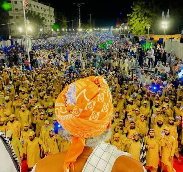 Riaz Ud din (@riazmansoori) on Twitter photo مولانا فضل الرحمٰن کا کردار پاکستانی سیاست کے دھندلاہٹ میں ایک روشن ستارے کی مانِند ہے۔جو ہر حال میں اپنی چمک برقرار رکھتا ہے.
<a href="/MoulanaOfficial/">Maulana Fazl-ur-Rehman</a> مولانا فضل الرحمٰن کا کردار پاکستانی سیاست کے دھندلاہٹ میں ایک روشن ستارے کی مانِند ہے۔جو ہر حال میں اپنی چمک برقرار رکھتا ہے.
<a href="/MoulanaOfficial/">Maulana Fazl-ur-Rehman</a>