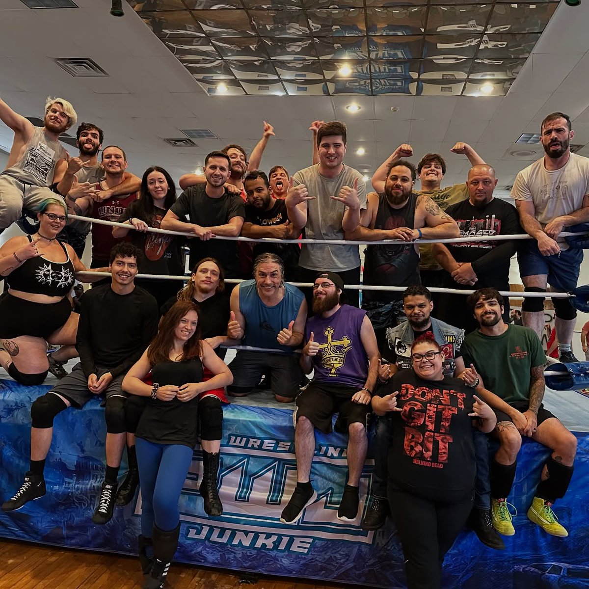 Zachory Lรฉveillรฉe (@apluszach434) on Twitter photo It was great to pick the brilliant mind of <a href="/LondonFu/">London...Paul London</a> again after so many years. Thank you <a href="/PWJCARDS/">Pro wrestling junkie</a> for hosting yesterday's seminar! Shouts out my peers representing <a href="/lockupwrestling/">The Lock Up Academy</a>, as well as the many other talented attendees! Respect to a legend, who continues to give back! It was great to pick the brilliant mind of <a href="/LondonFu/">London...Paul London</a> again after so many years. Thank you <a href="/PWJCARDS/">Pro wrestling junkie</a> for hosting yesterday's seminar! Shouts out my peers representing <a href="/lockupwrestling/">The Lock Up Academy</a>, as well as the many other talented attendees! Respect to a legend, who continues to give back!